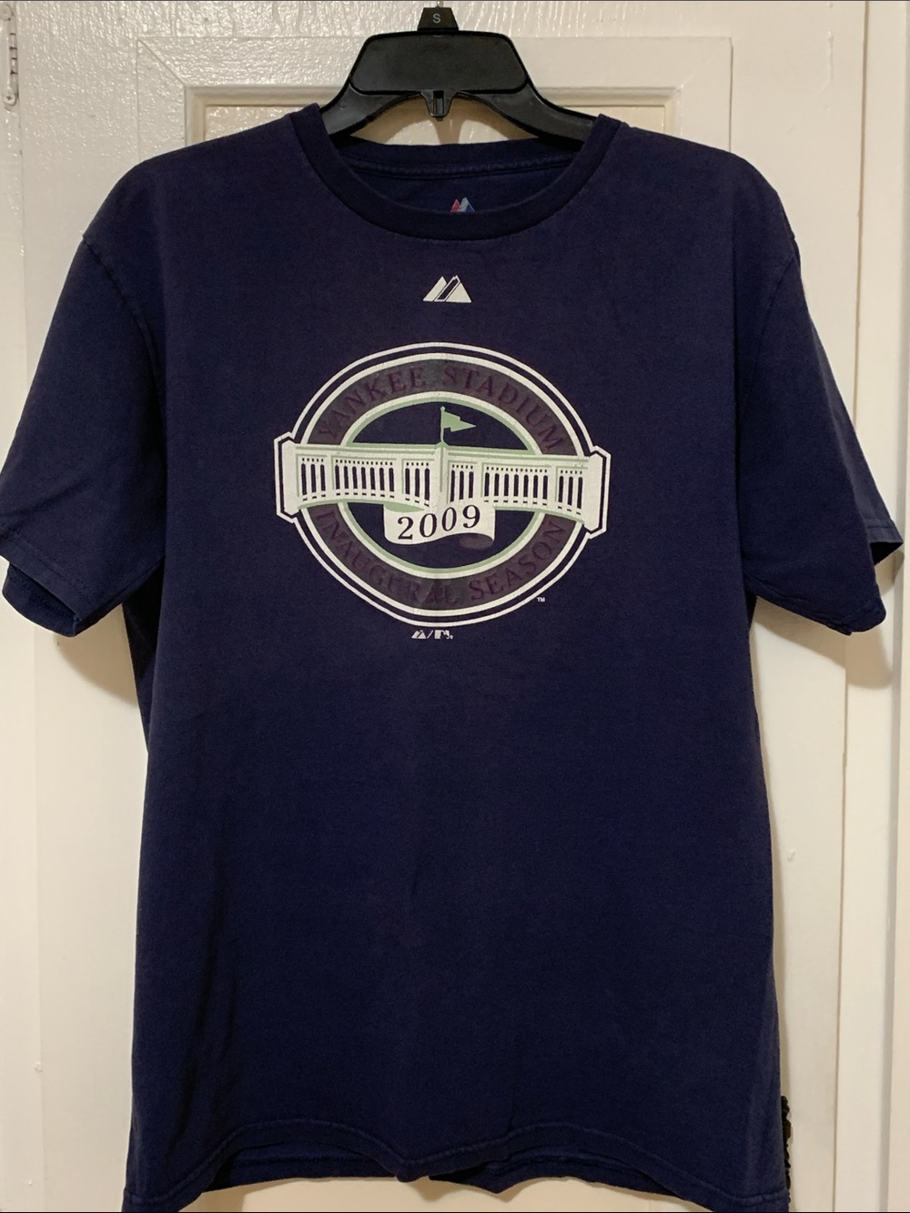 Vintage 2009 Majestic New York Yankees Inaugural Season Medium Short sleeve Tee